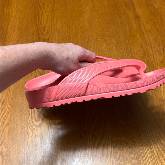 Birkenstock size 40 Women's pink flip flop rubber Sandals - Picture 5 of 6